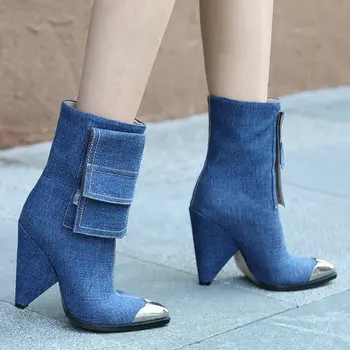 

2020 Winter Denim Ankle Boots Western Cowboy Boots Women Runway Design Fringe Metal Rivets Studded Wedges High Heel Big Size 43