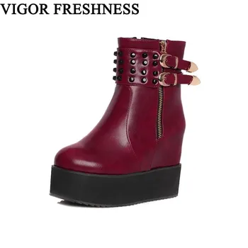 

VIGOR FRESHNESS Women Platform Shoes Rivet Ankle Boots Winter 34-46 Heels 11CM Woman Height Increasing Shoes Autumn Boots MY92
