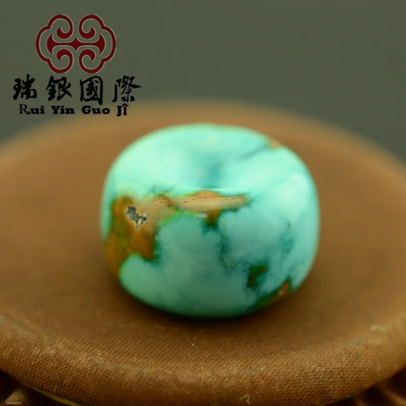 

High Porcelain Raw Ore Turquoise Peace Buckle Nostalgia Pendant Natural Non-Optimization High-End Glorious Hubei Turquoise