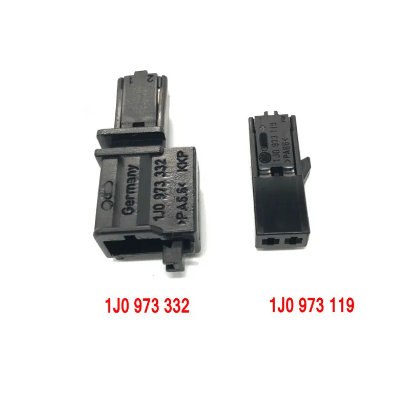 

Applicable to V:W Aud-i SKD Bluetooth Microphone Plug 2P Plug 1J0 973 119 1J0 973 332 Auto parts