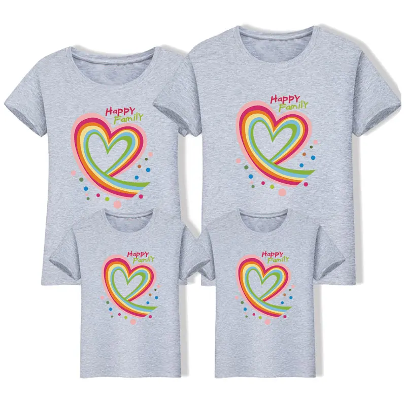 Семейные комплекты футболки с надписью «Love» Одежда «Mommy And Me» Футболки для мамы, дочки, папы и сына семейные летние платья