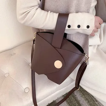 

Fashion Women's Solid Color Large Capacity Leather Shoulder Bag Messenger Bag