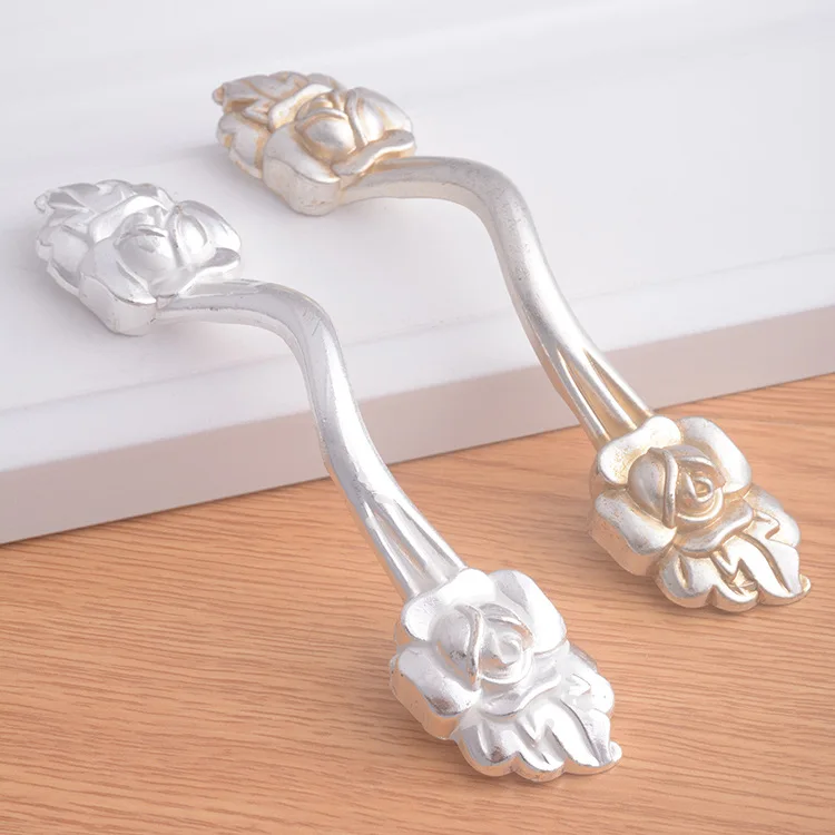 

Creative Paperback Large Light Hook Modern Minimalist Cabinet Large Drawer Handle Simple European Large Cabinet Door Handle
