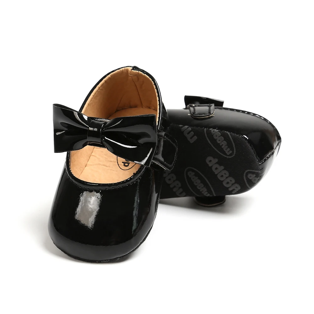 Блестящая детская обувь для новорожденных девочек; нескользящие кроссовки с мягкой подошвой