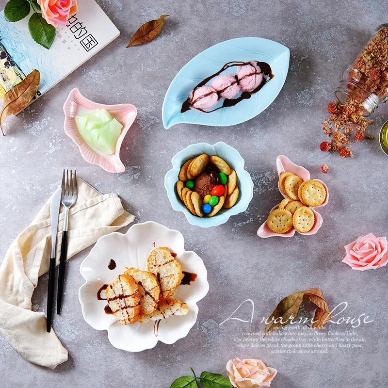 Perth Forest Creative Small Household Ceramic Seasoning Snacks Vinegar Dishes Japanese Style Snacks Sauce Snacks Plate Wholesale