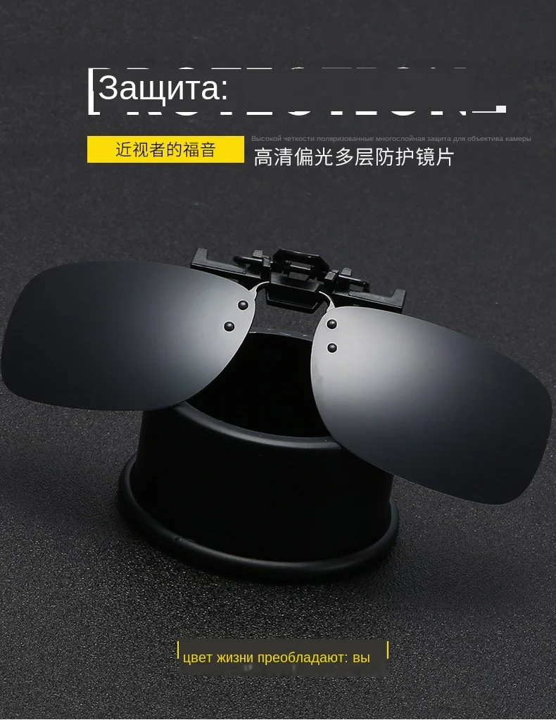 4562715587_1738747112_