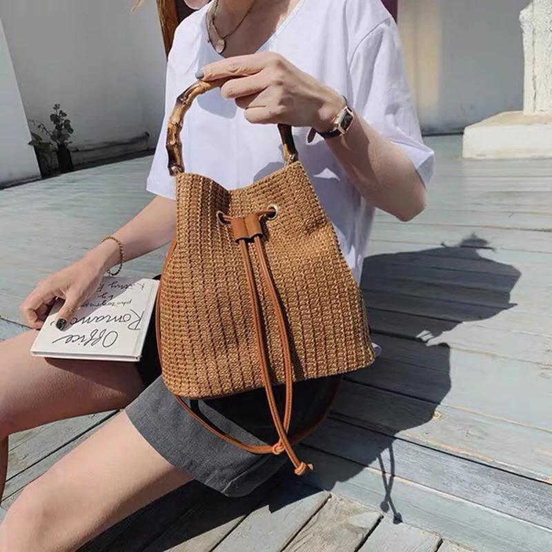 Woven Straw Ladies Bucket Bag Summer Beach Crossbody Bag For Women