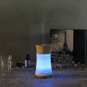 

Wooden Hollow Shape Essential Oil Diffuser Household Ultrasonic Air Humidifier Mini Aroma Diffuser Humidifier Water Sprayer