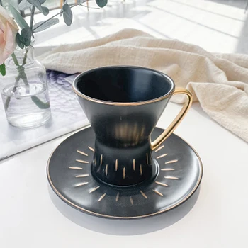 

Mug European Bronzing Ceramic Mug Coffee Cup Creative Ceramic Coffee Cup Fine Round Corset Ceramic Cup And Saucer Set B200121