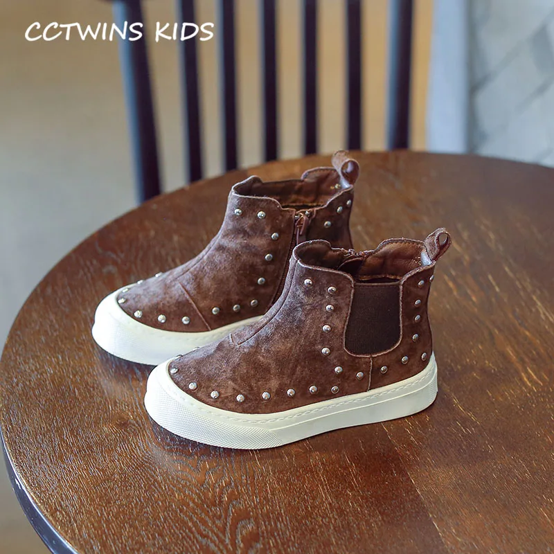 CCTWINS/детская обувь; коллекция года; сезон осень; модные детские ботинки «Челси»; Брендовые ботильоны для маленьких мальчиков; замшевые ботинки с заклепками для девочек; FB1674 - Цвет: Coffe