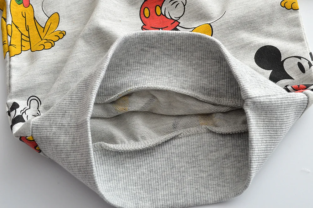 Moletom de Algodão Estampado para Meninos e Meninas Moletom Estampado Mickey Minnie Mouse Infantil Outono 2020 11 Agasalhos e moletons