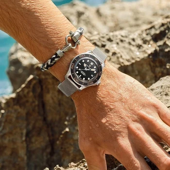Die” Seamaster Homage Watch 