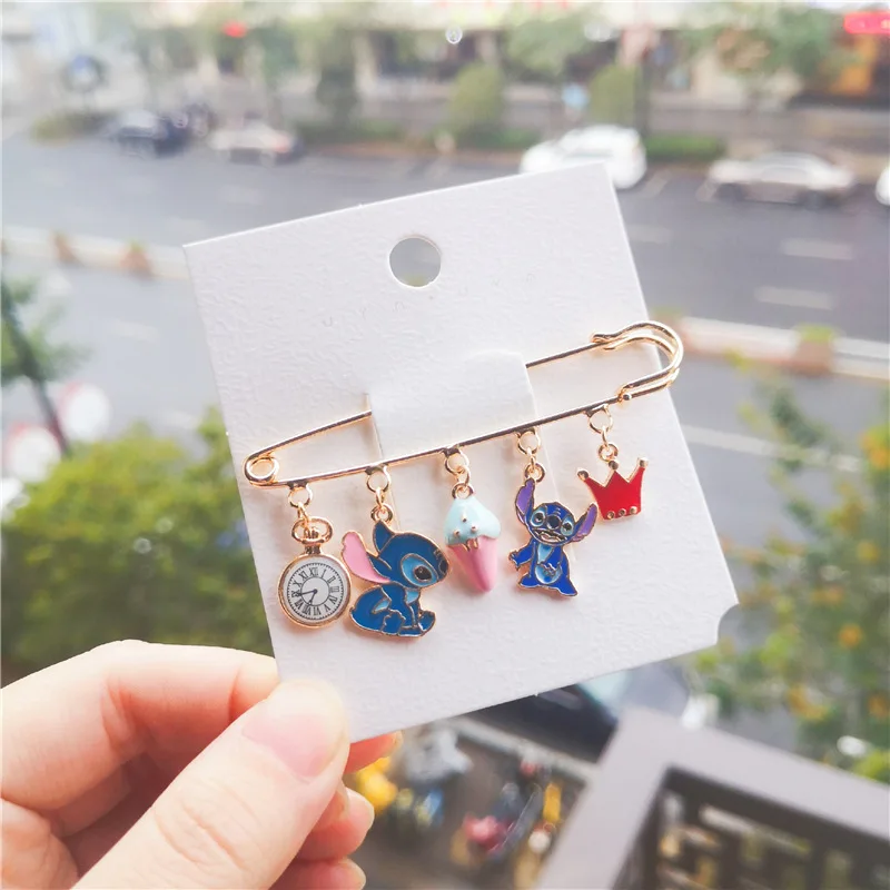 Брошь в виде клубники медведя стежка булавки симпатичный значок для рюкзака