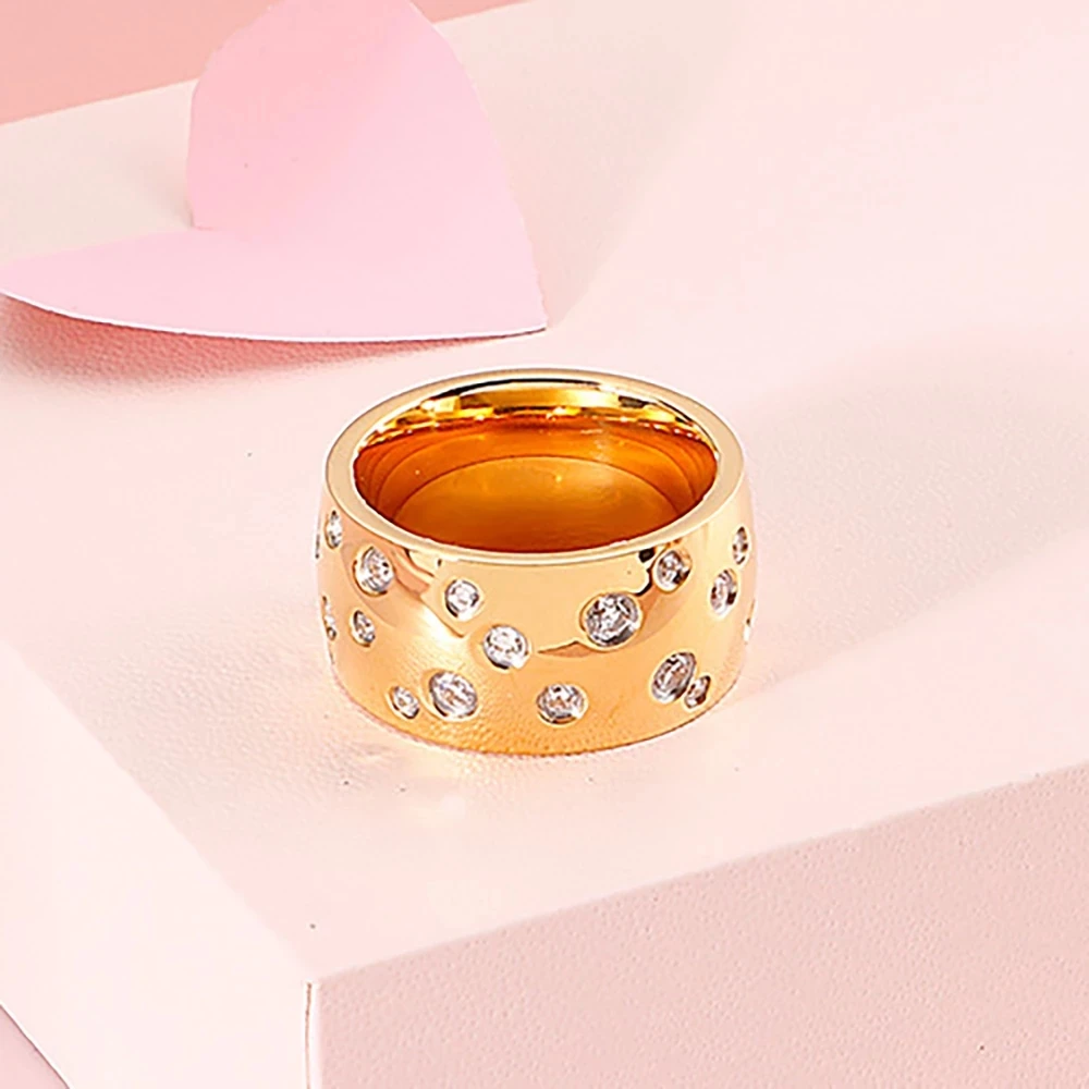 Simple Stainless Steel Women 10mm Ring Shining Crystal Wedding Promise Jewelry Accessories Retail