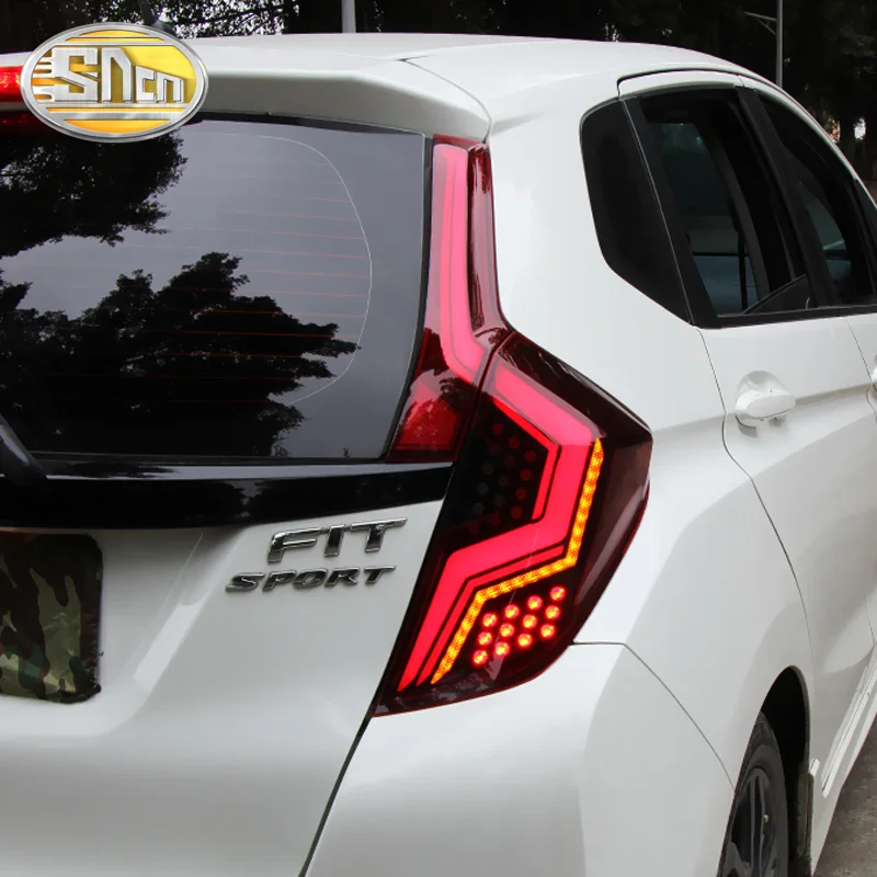 Rear Fog Lamp + Brake Light + Reverse + Dynamic Turn Signal Car LED Tail Light Taillight For Honda JAZZ FIT GK5 2014 - 2018
