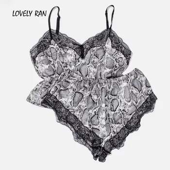 

Lace Patchwork 2 Piece Women Sexy Pajamas Set Spaghetti Strap Shorts Female Home Clothes Pyjamsa Sets 2020 Summer Pyjamas Suit