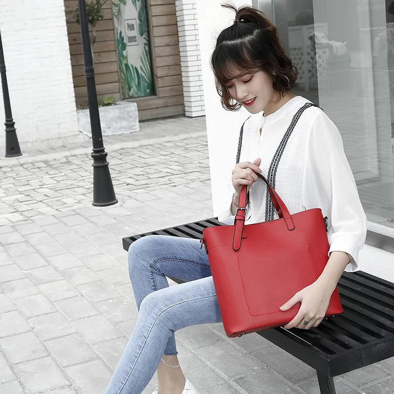 

2019 new Korean version leisure atmospheric handbag fashion simple messenger large capacity Pu solid color shoulder bag handbags