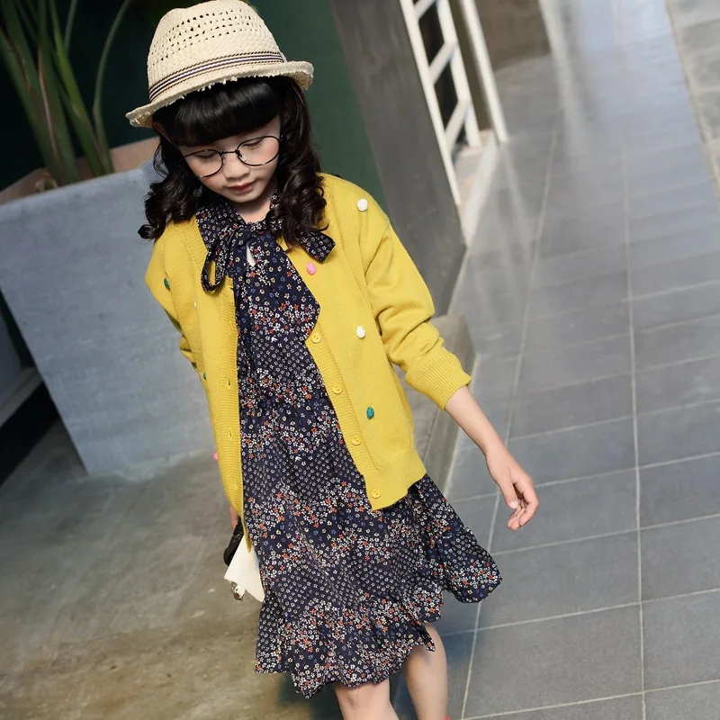 

Fashion Spring And Autumn Thin Childrenswear Small CHILDREN'S Dotted Sweater Girls Korean-style Cardigan Knitted Versatile Coat
