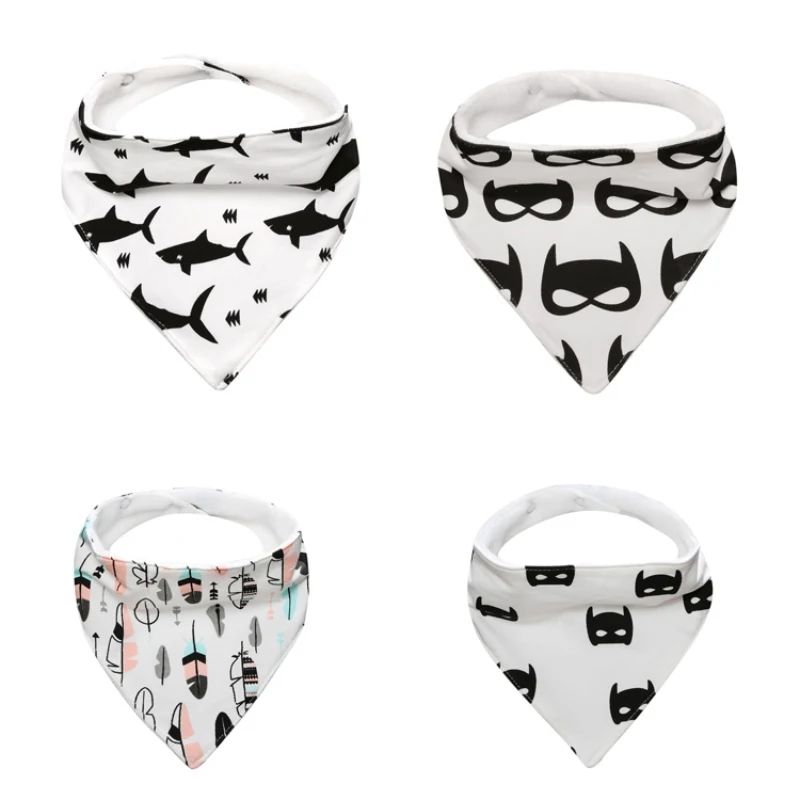 4 pcs set as shown 4 шт. в 1 комплект милые детские нагрудники с принтом хлопковые мягкие нагрудники полотенце для новорожденных модный треугольный шарф - Цвет: 4 pcs set as shown