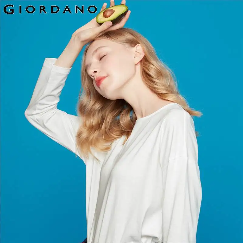 Женская футболка с открытыми плечами Giordano свободная Осенняя круглым вырезом