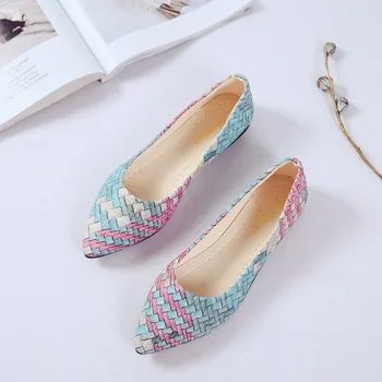 

2020 New Women Soft Shoes Loafers Women Flats Moccasins Shoes Woman Leather Flats Slip on Shoes Women's Flat Shoes Zapatos Mujer