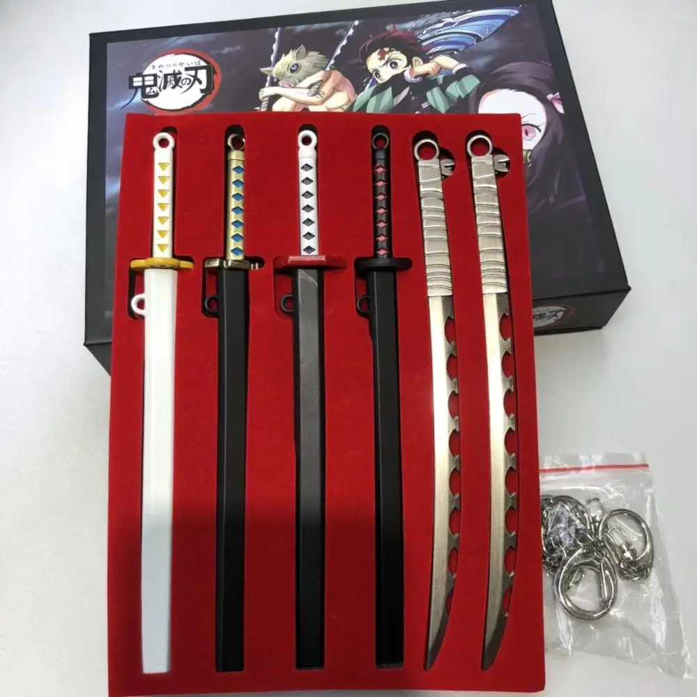 Красный 1 комплект Аниме Demon Slayer брелок в виде меча катана Ghost Blade 17 см металлические подвесные брелоки Kamado Tanjirou брелок в форме оружия косплей - Цвет: Красный