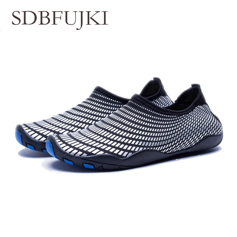 

Water Sports fivefingers Shoes Beach Quick Dry Outdoor Casual With Drainage Holes Fishing Swim Boating Diving Aqua Hiking Shoes