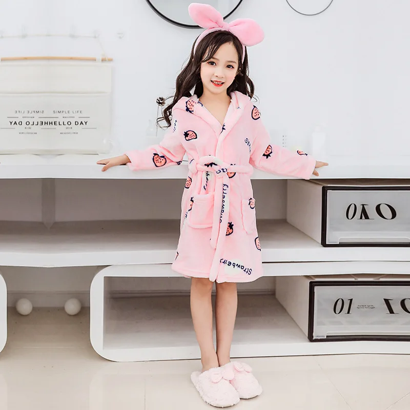 Cartoon Children Flannel Pajamas Boys Girls Robes Soft Thicken Hooded Bath Robes Long Sleeve Warm Lovely Child Home Clothing