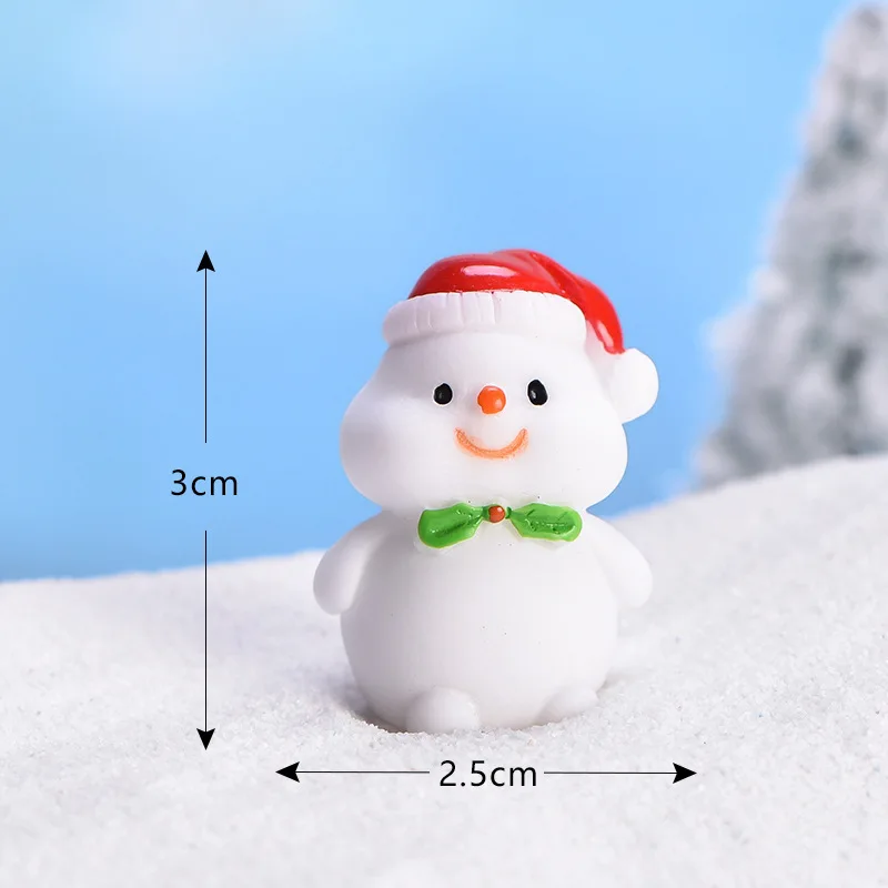 1 Piece  Resin C=hristmas Ornaments Decorations   Panda Rabbit  Snowman Santa Claus Snowmen In All Shapes And Sizes