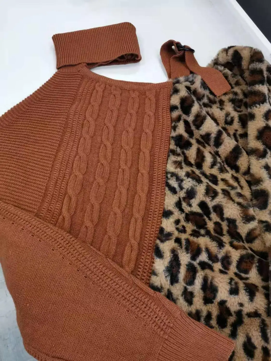 Umeko Autumn Winter Pre-sale Leopard Halter Knit Sweater Women Jumper Strapless Pullover Long Sleeve Female Knitwear Pull Femme