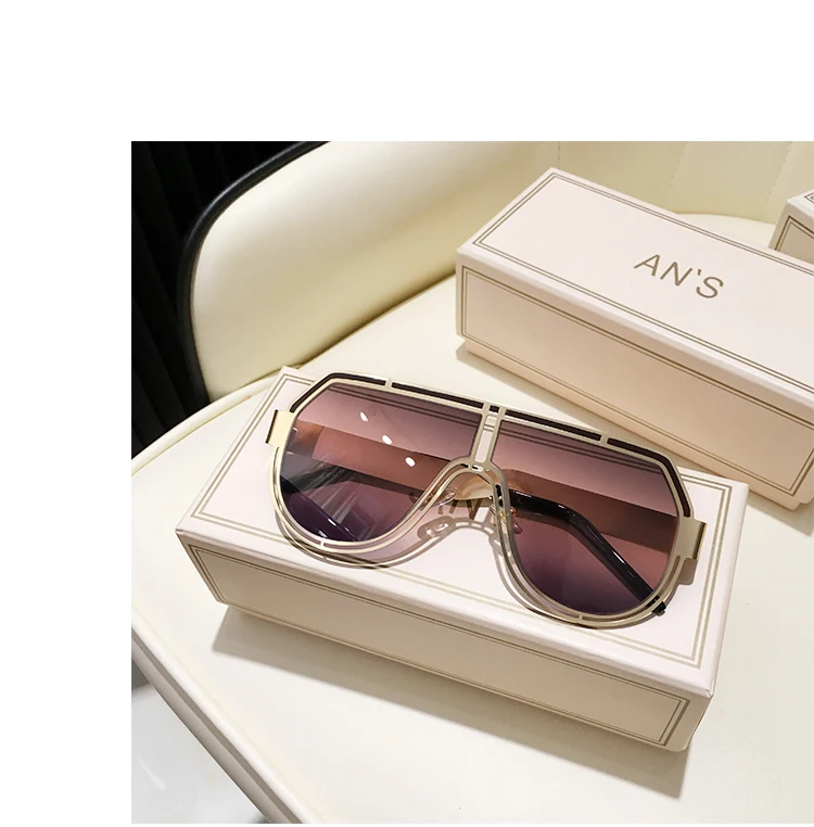 O1CN01gLC0vW1EKYVLksZ9w_!!685960333