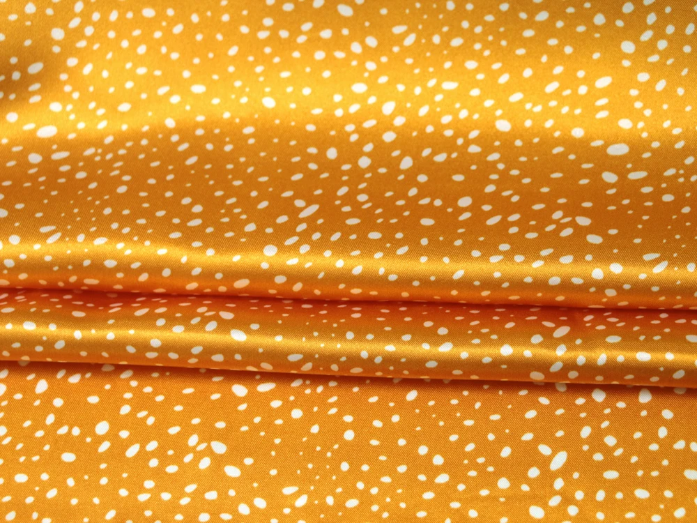 1 Meter x 1,48 Meter geometrischer Satinstoff, seidiges Charmeuse-Material mit Punkten – Detail 17