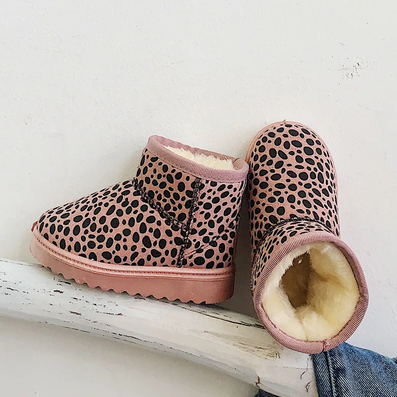 Повседневные детские зимние ботинки для малышей Нескользящая детская леопардовая обувь для девочек теплые зимние ботинки для маленьких мальчиков, бархатная детская обувь - Цвет: 18FK915 Pink