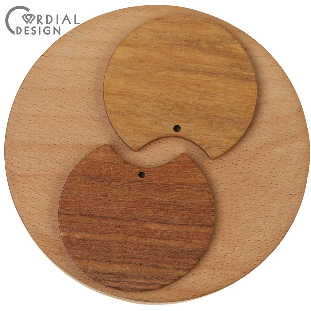 Cordial Design 30Pcs Earrings Accessories/Pendant/DIY Connectors/Hand