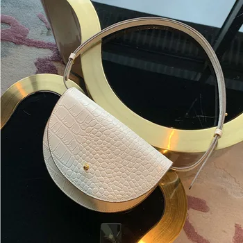 

French Niche Crocodile Pattern Saddle Bag Women 2020 New Premium Texture Vintage Single Shoulder Underarm Bag A559