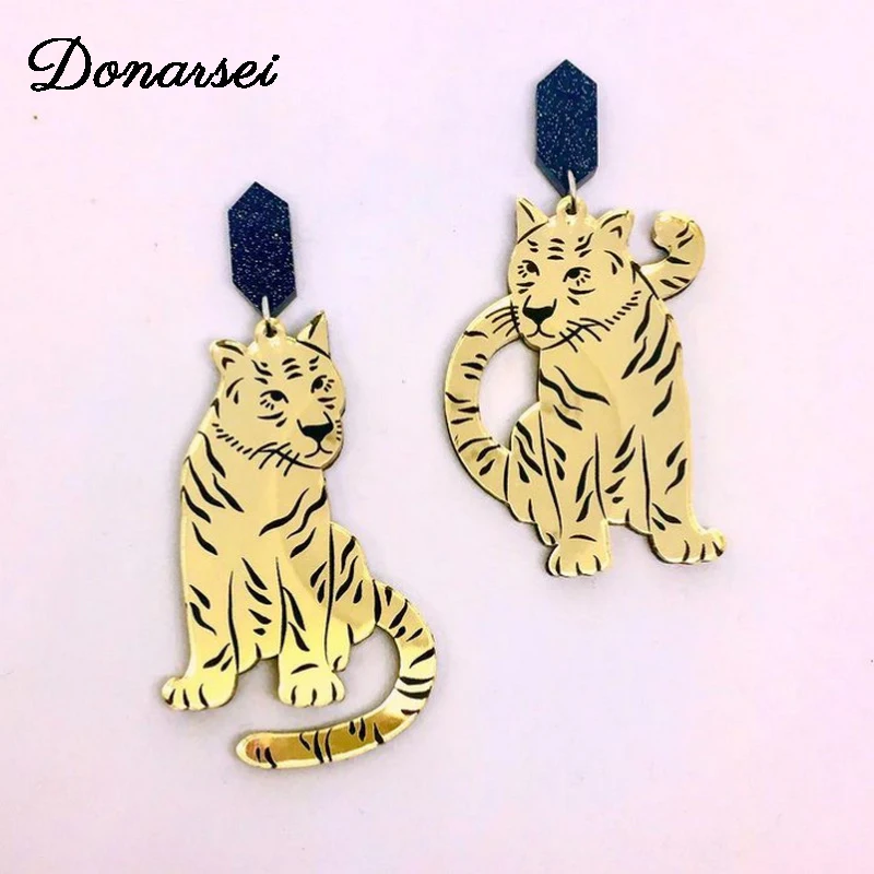 Donarsei Personality Asymmetric Animal Leopard Drop Earrings For Women Exaggerated Gold Color Tiger Dangle Earrings Party