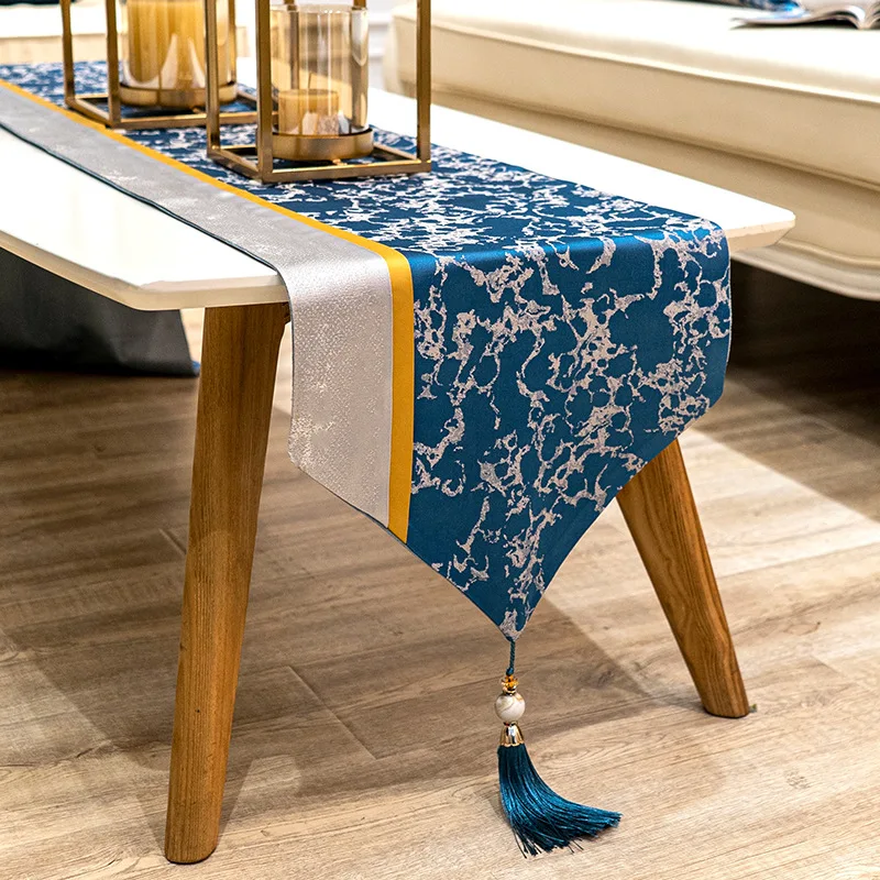 

Luxury Modern Striped Table Runner Home Wedding Art Decoration Beige Blue Green High Precision Jacquard Table Runner