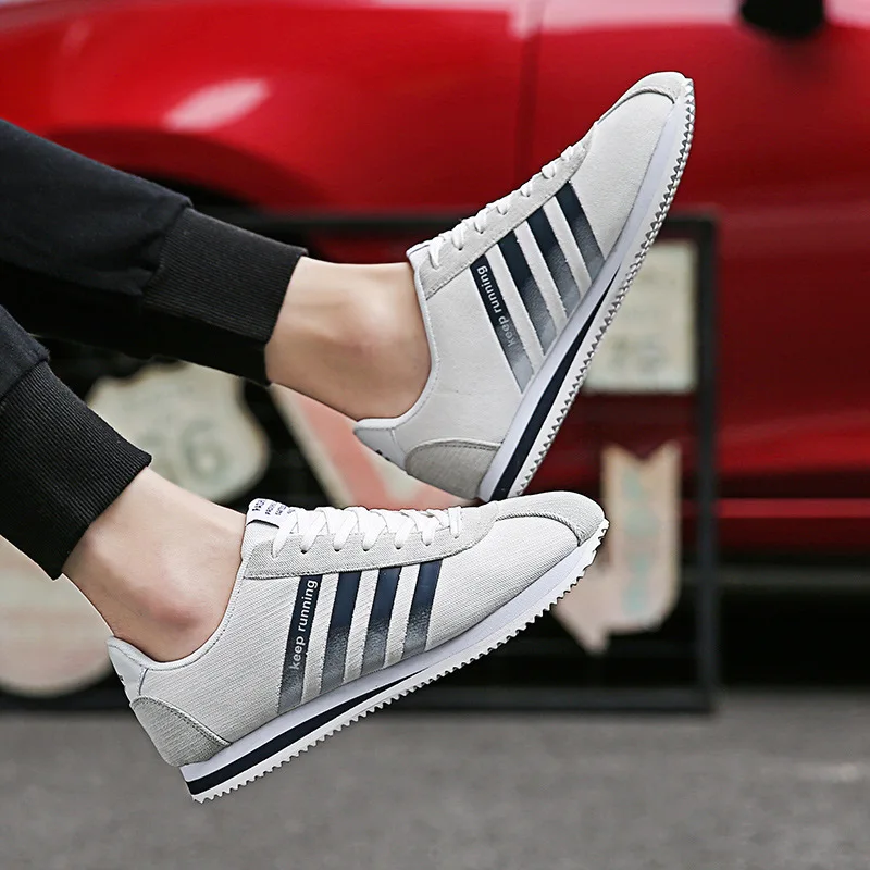 Tennis Shoes for Men Outdoor Sport Shoes Breathable Sneakers Light Casual Anti-skid Walking Canvas Male Flats Gym Footwear