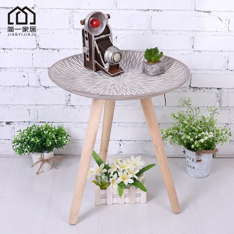 Nordic round solid wood coffee table retro sofa small coffee table side table creative home small table flower pot stand