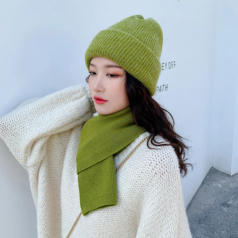 green set Утолщенная Лыжная шапка для девочек, новая модная зимняя женская шапочка, женские шапки Skullies, теплый шарф, вязаная шапка, комплект - Цвет: green set