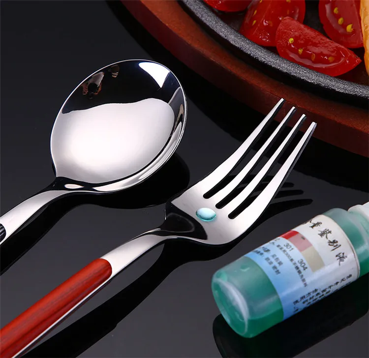 9685463328_1134723490