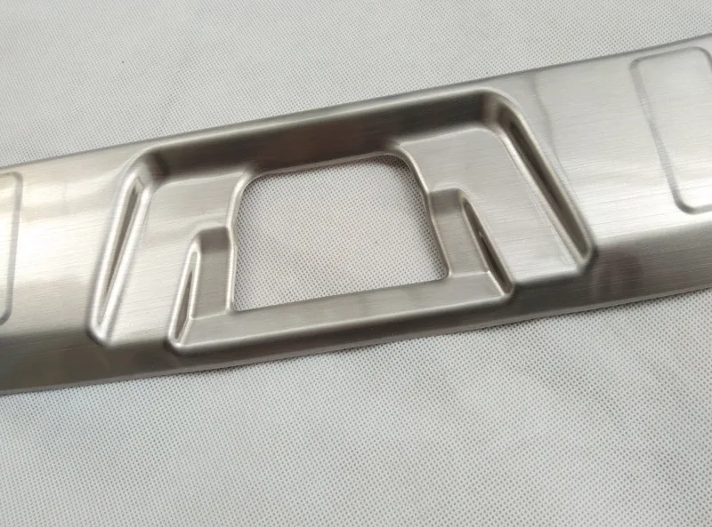 18 Mustang T80 extrapoission заднее крыло Mustang T80 только модифицированное заднее крыло