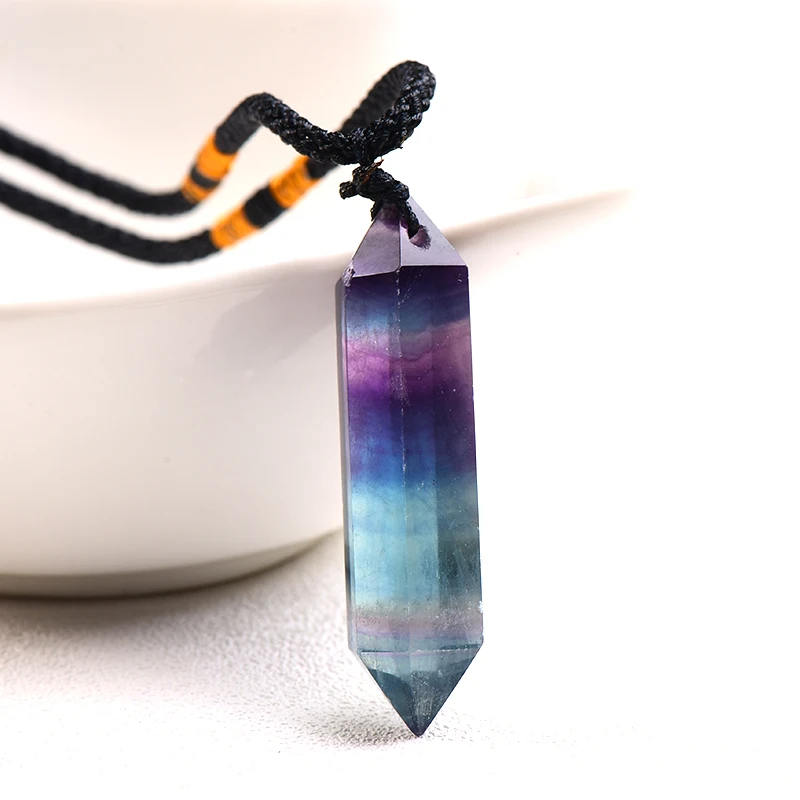 Fluorita arcoiris Natural collar de punto único prisma Hexagonal colgante rayas de cristal collar de fluorita energía piedra 1PC