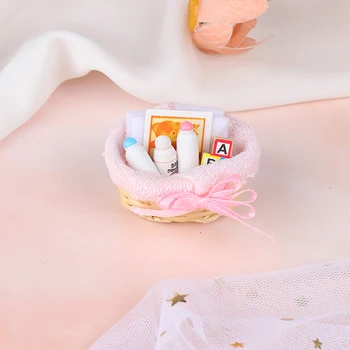 

1/12 Dollhouse Miniature Accessories Mini Feeding Bottle Basket Simulation Furniture Model Toys for Doll House Decoration