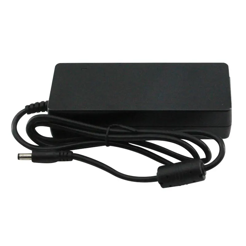 의미 잘 GST90A15-P1M 15V 607A90W meanwell 90W 데스크탑 스타일 AC 신뢰할 수있는 녹색 lndustrial 전원 어댑터