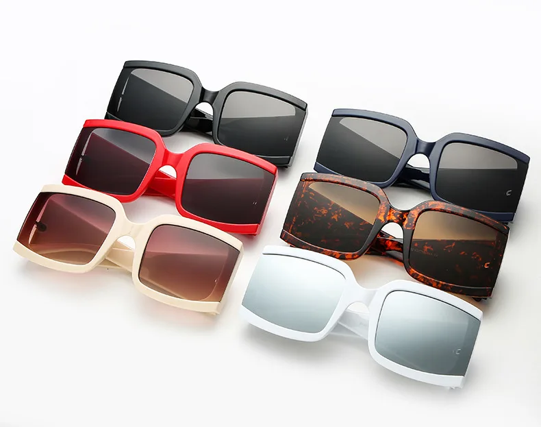 Квадратные брендовые солнцезащитные очки больших размеров для женщин, белые, серебристые, зеркальные, с заклепками, солнцезащитные очки, роскошные мужские очки, женские, винтажные, широкие