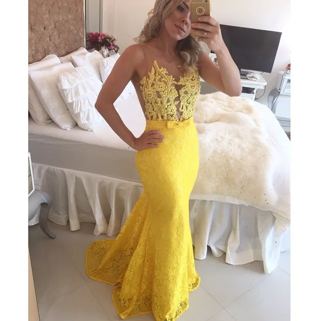 

2017 New Listing Scoop Neck Appliqued Yellow Sheath Mermaid Lace Dress Party Evening Elegant Formal Gowns