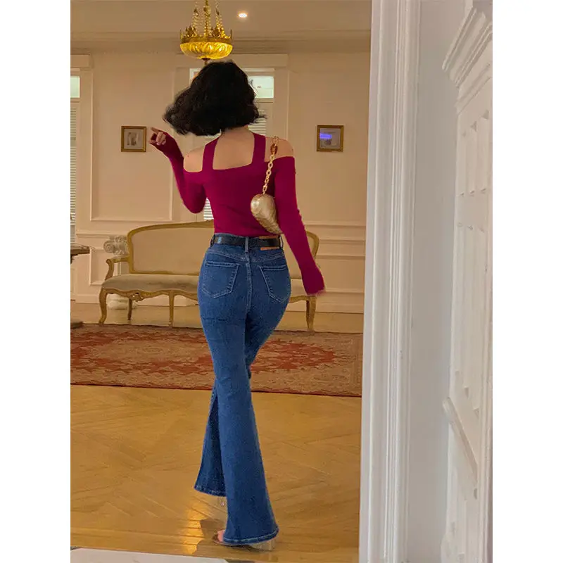 Рисунок 3 - Женские винтажные узкие расклешенные