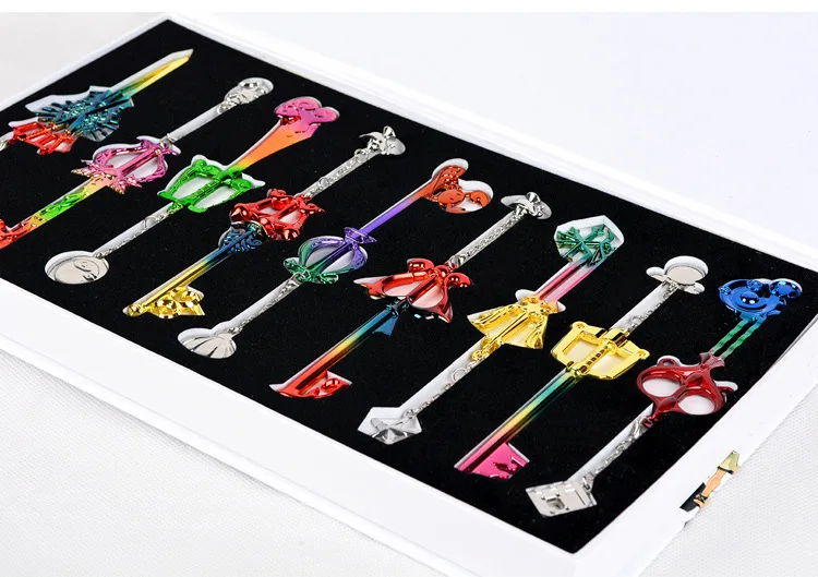 

Kingdom Hearts II 9pcs Set KEY BLADE Necklace Pendant Model Action Toy Figure Colorful Keychain Keyblade Gift Colleciton Cosplay