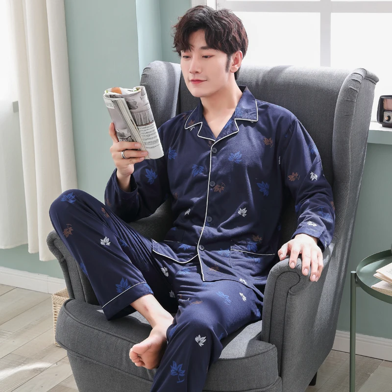 

Autumn Winter Batch of Men's Cotton Comfortable Long Sleeve Pajamas Set Loose Leisure Christmas Adult Men Sleepwear Set Elastic